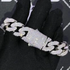 17MM 3D Cuban Link VVS Iced Out Hip Hop Bracelet -Wandr Jewelry Store 17mm 3d cuban link vvs iced out hip hop bracelet white gold 8 hiphopbling 281765