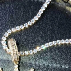 Hip Hop Bling VVS Iced Out Tennis Chain 4MM -Wandr Jewelry Store hip hop bling vvs iced out tennis chain 4mm hiphopbling 687834